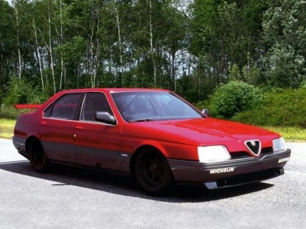 <br />
			Alfa Romeo 164 с мотором V10 от Формулы-1 из 80-ых (8 фото)