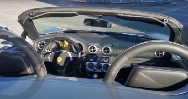 <br />
			Реалистичная реплика Ferrari 360, созданная на базе Toyota MR2 (6 фото