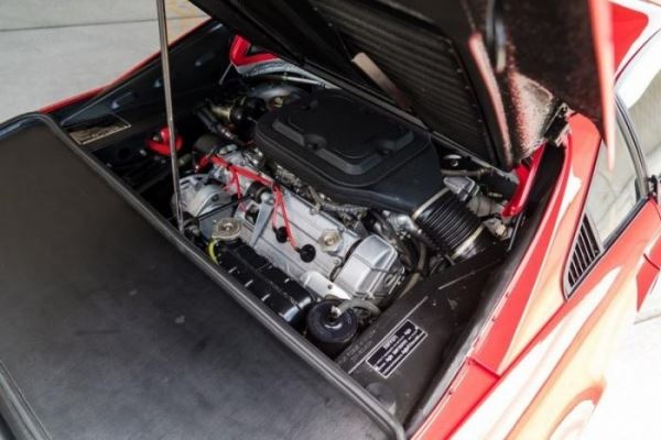 <br />
			Ferrari 308 GTB «Vetroresina» — Что за странное слово "Ветрорезина"?