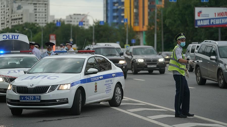 Четыре автомобиля столкнулись на западе Москвы<br />
