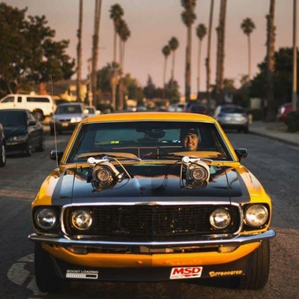 <br />
			Классический Ford Mustang Twin-Turbo 1969 готов вас шокировать (12 фот