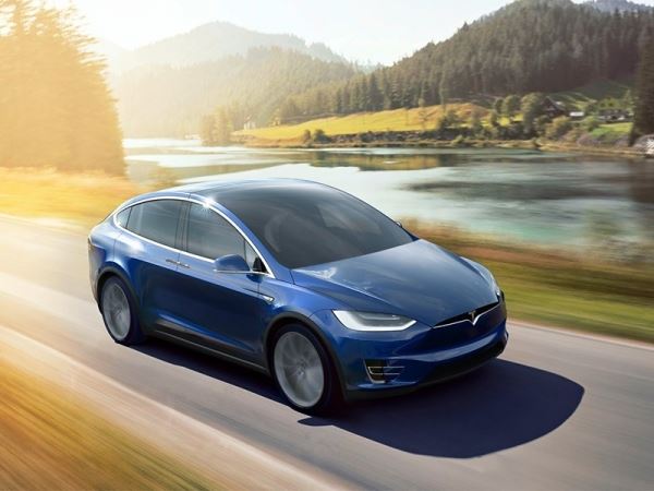 Tesla готовит серьезное обновление моделей S и X