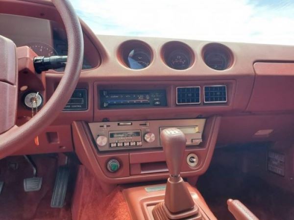 <br />
			Новый Datsun 280ZX 1980 года с пробегом в 15 километров! (21 фото)
