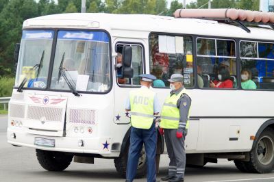 <br />
        Томская Госавтоинспекция и Ространснадзор проверяют безопасность перевозок пассажиров и грузов    