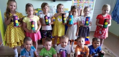 <br />
        В Красноярском крае около тысячи дошкольников отметили Международный день светофора    